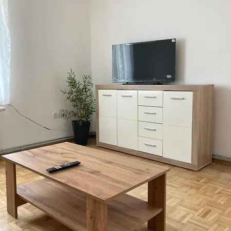 Ana Apartment *